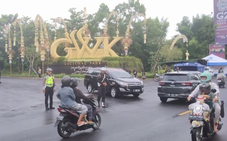 Lalu Lintas Arah GWK Bali Ditutup, Kemacetan Terjadi di By Pass Ngurah Rai Jimbaran