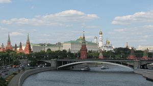 Inggris Tuding Moskow Berupaya Tempatkan Pemimpin Pro Rusia di Ukraina