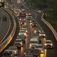 Arus Mudik Lebaran 2026 Lancar, DPR Minta Pelayanan Transportasi Terus Ditingkatkan