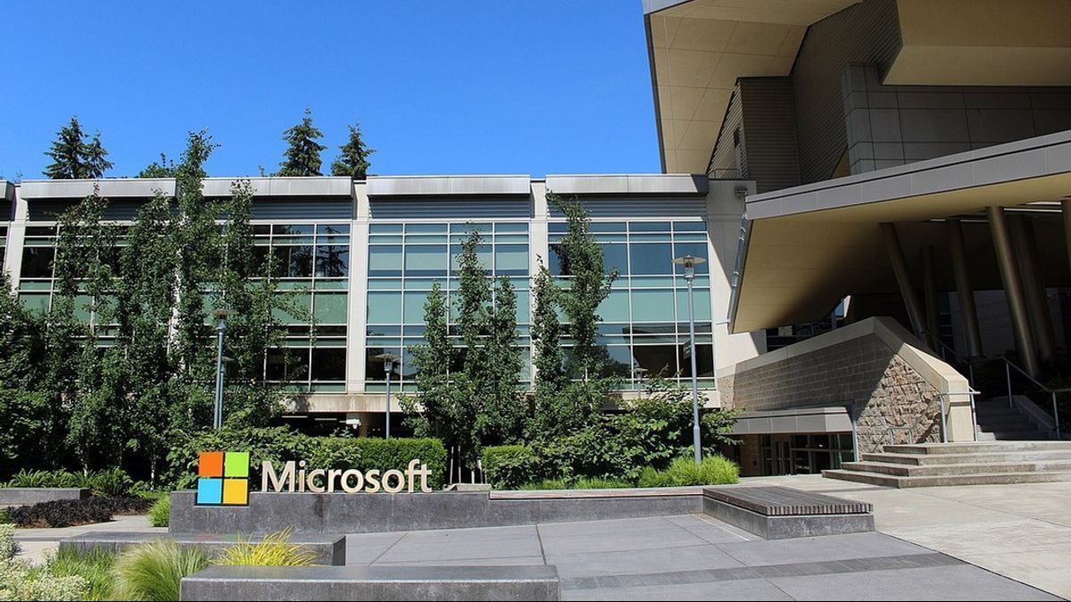 After Employee Protests, Microsoft Bans The Word 'Palestinian' In The Company's Internal Email