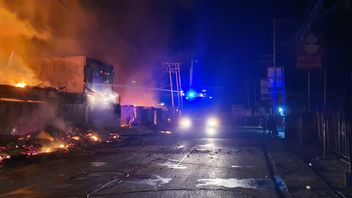 Detik-Detik Pembakaran Rumah Dinas hingga Kantor Denkesyah Saat Ricuh Pengantar Jenazah Lukas Enembe
