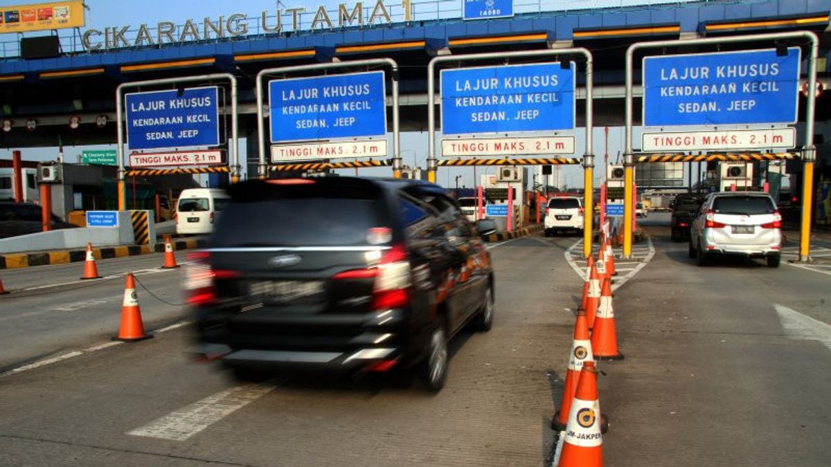 Pelaku Perjalanan Domestik Tahun Baru Wajib Vaksin dan Bebas COVID-19