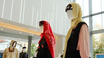 Gema Mode Negara Berkembang: Indonesia Unjuk Gigi di BRICS+ Fashion Summit Moskow