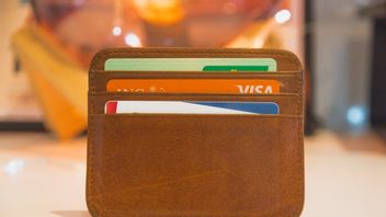 在澳大利亚可以购物与加密， Visa 立即发出比克托因借记卡