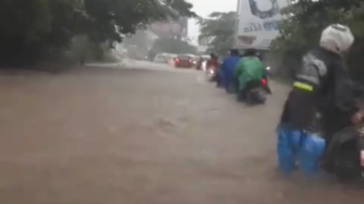 Manado Hari Ini Banjir, Ini Analisa BMKG soal Hujan Lebat Terus Menerus