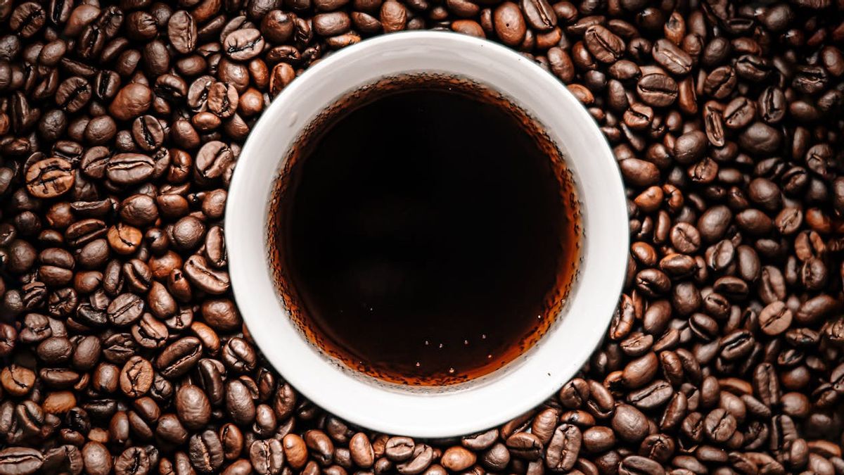 コーヒーは心臓の健康に良いですか?医師は条件を明らかにします