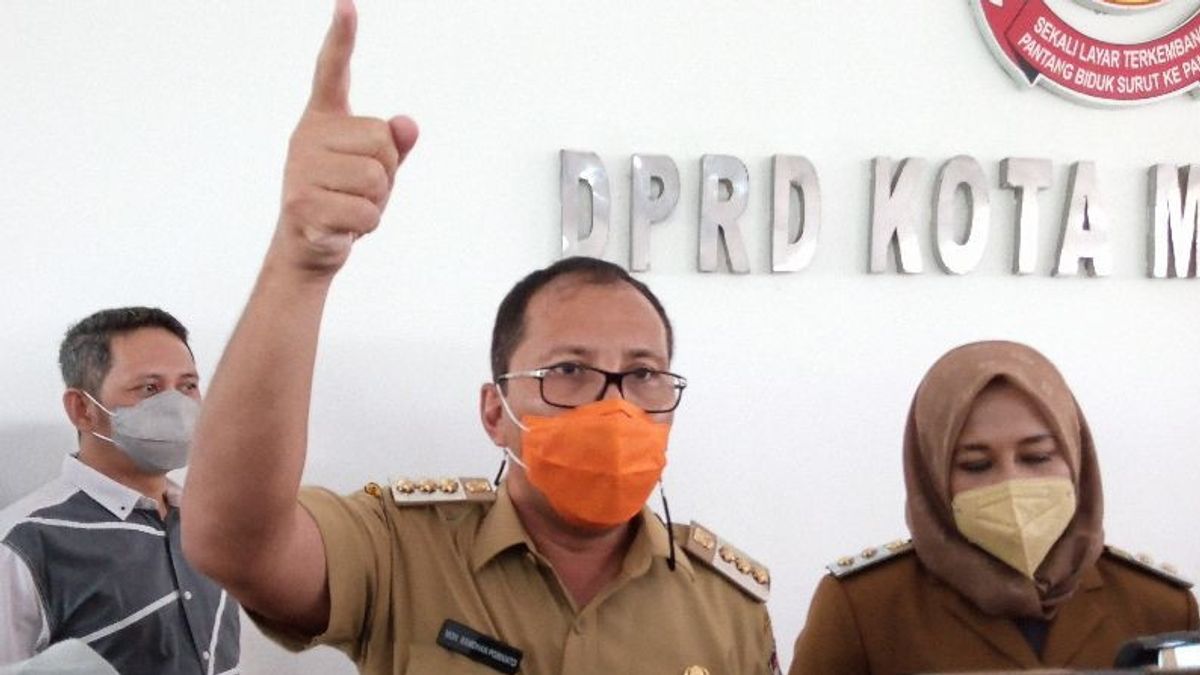 Wali Kota Makassar Danny Pomanto Pastikan Oknum Pegawai Pemalsu Sertifikat Vaksin Dipecat