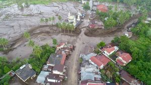 Porak Poranda, Pertes provisoires sinistrées par les inondations à Sumatra occidental de 108 milliards de roupies