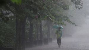 タハン水に強い地域のほとんどは火曜日の午後に雨が降ります