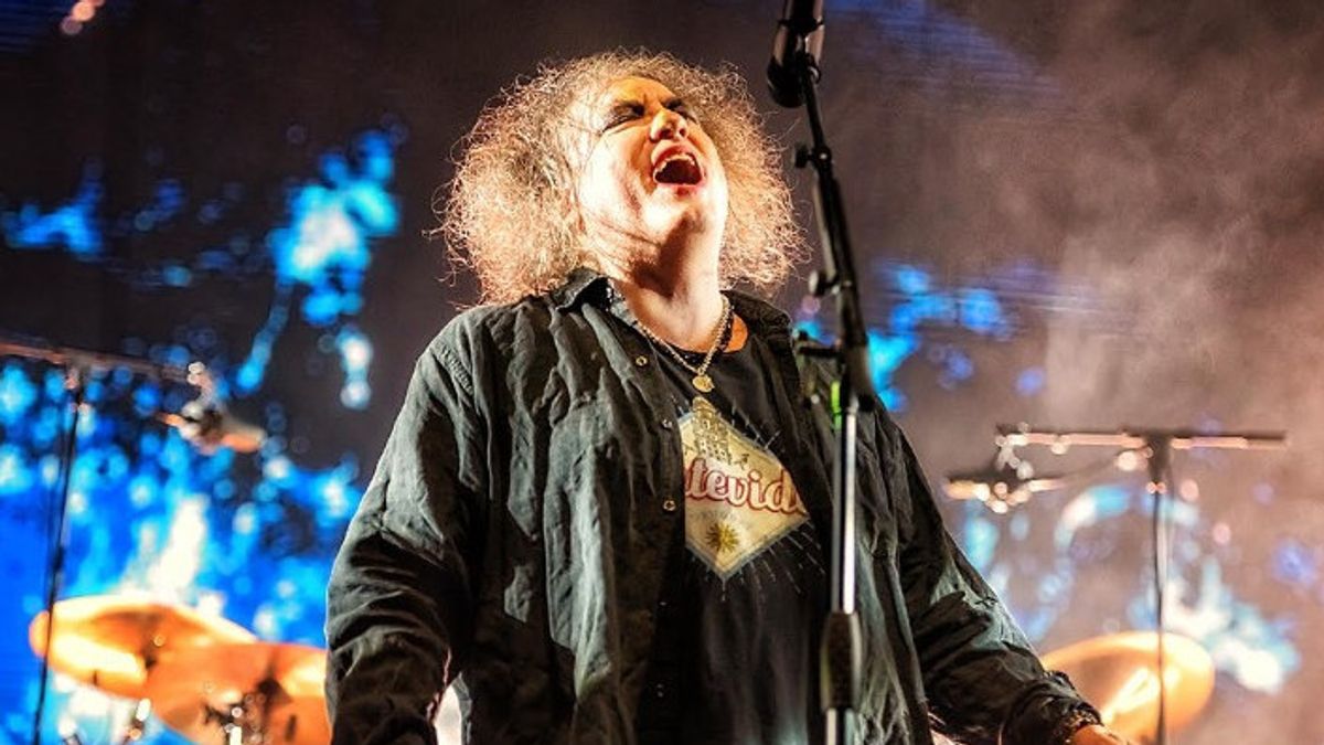 Vokalis The Cure Sebut Penetapan Harga Dinamis untuk Tiket Konser sebagai Penipuan