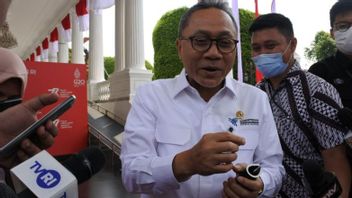 Zulkifli Hasan Laporkan Rencana Rakernas PAN ke Jokowi