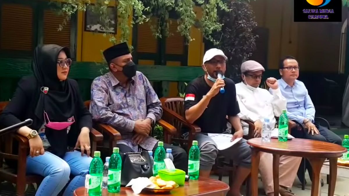 Figure 212 Ustaz Yusuf Martak A Qualifié Le Ministre Luhut Pandjaitan De « Vide », Se Demande Pourquoi Dans La Peur ?