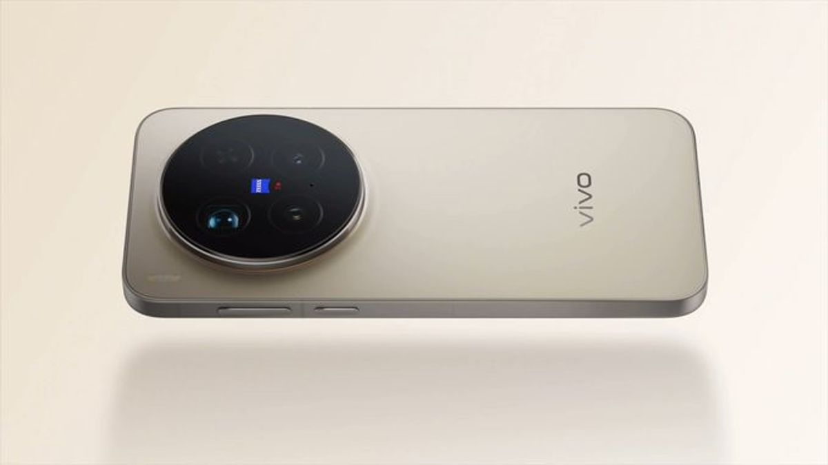 Vivo X300 Ultra में एक रहस्यमय कैमरा सेंसर, अल्ट्रा-वाइड 50MP सोनी LYT-818 डेब्यू के लिए तैयार है