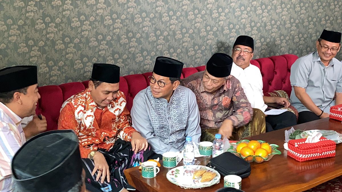 Salary Of Small Madrasah Teachers, Pramono Promises To Create A Derivative Regional Regulation Of The Islamic Boarding School Law