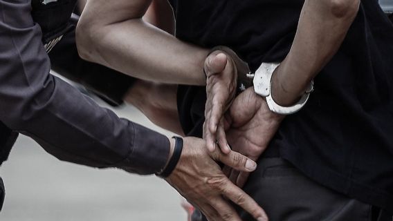 警察はジャクプスでドイツ人WNジャムレットの共謀者を逮捕