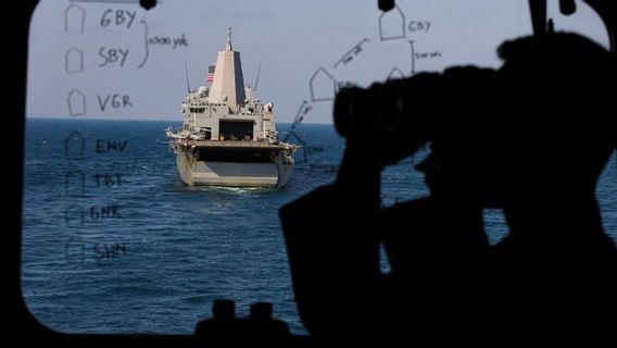 North Korea Provokers, South Korean Navy And US War Exercises In The East Sea