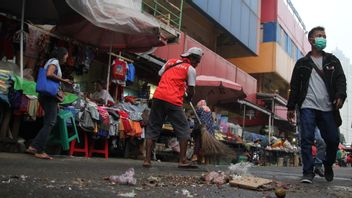 DKI Jakarta Dispatches 5,000 ASN To Supervise Traditional Markets