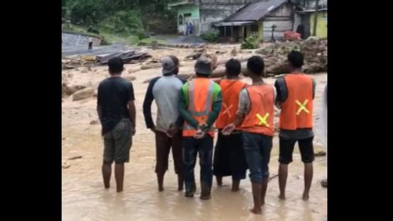 57 Houses Severely Damaged Due To Flash Floods In Aceh