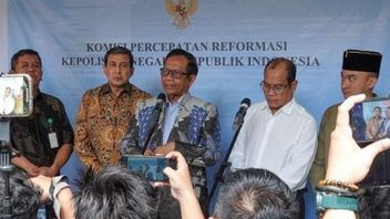 Mahfud MD: Publik Minta Polri Bebas dari Intervensi Politik