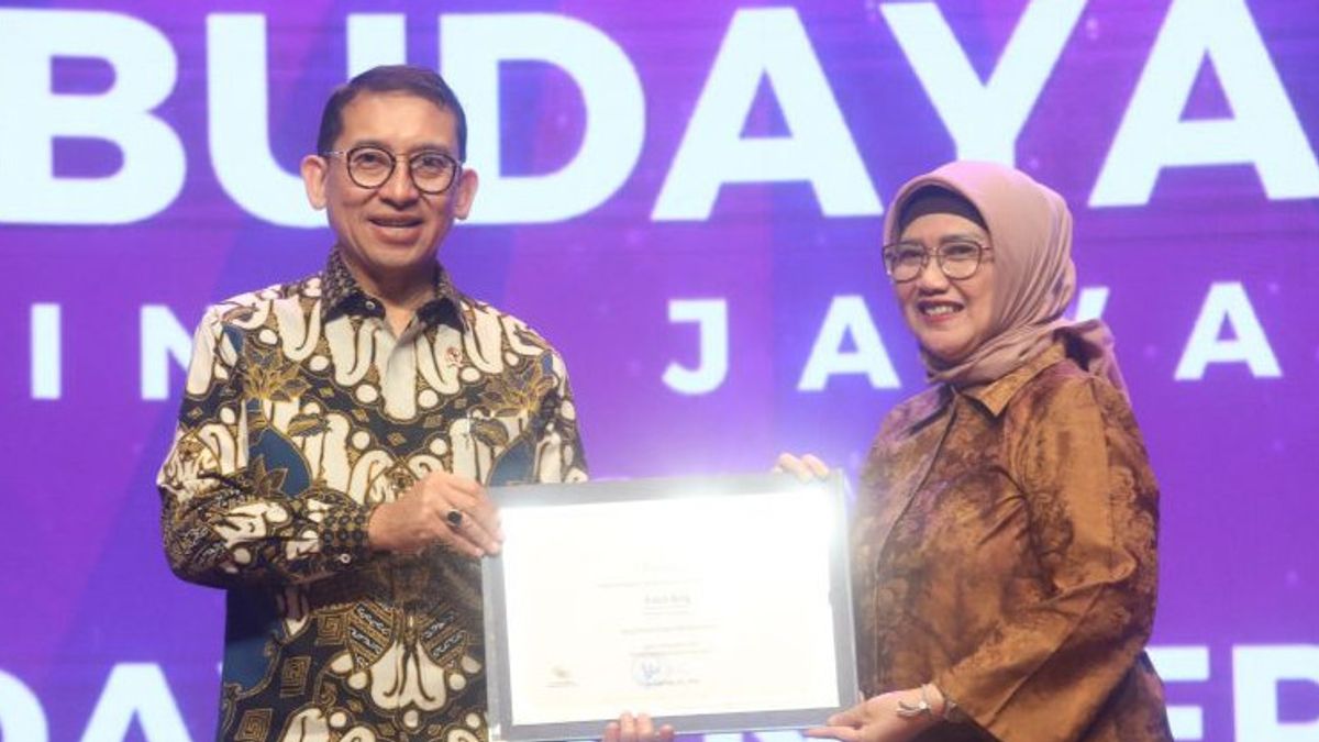 Menbud Fadli Zon Dorong Pelajaran Sejarah Kembali Wajib di Sekolah