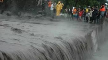 Yogyakarta’s Disaster Management Agency Asks Public to Be Aware of Mount Merapi's Rain Lava Floods