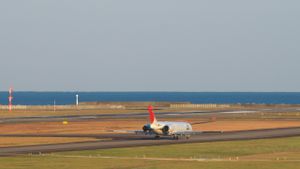 L'aéroport de Miyazaki au Japon rouvrirait à la suite d'une explosion de bombes de seconde guerre mondiale