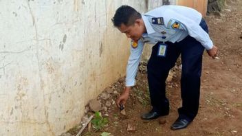 La Contrebande De Méthamphétamine Dans La Prison De Kedungpane à Semarang Est Contrecarrée Par Des Agents