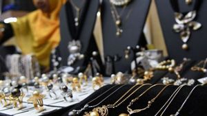 Harga Emas Perhiasan Naik Jelang Lebaran 2021, Ibu-Ibu yang Sabar Ya