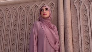 Hijab And Live Umrah, Celine Evangelista Grateful Still Given Time To Change