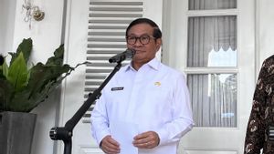 Pramono Pastikan Halte Transjakarta BNN 1 Terbengkalai Segera Dibongkar