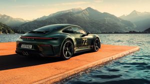 Cuma 90 Orang yang Bisa Beli Porsche 911 GT3 90 FA Edition, Bonus Dua Aksesori Istimewa