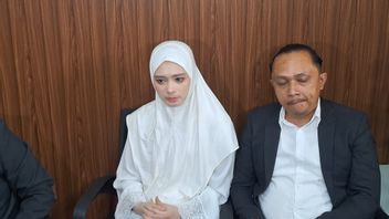 Feeling Lies, Inara Rusli Confirms To Be A Victim After Being Married To Siri Insanul Fahmi