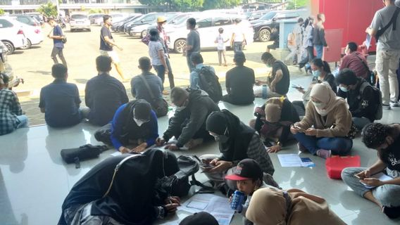 Examiné Par Le Commandant Et Chef De Police De La TNI, La Vaccination De Masse à JIEXPO Se Déroule De Manière Ordonnée Et Fluide 