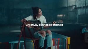 Apple's Insinuation, Samsung Makes Fun Of Controversial IPad Pro Ads