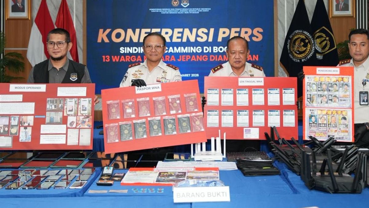 Imigrasi Bogor Tangkap 13 WN Jepang Terkait Online Scamming