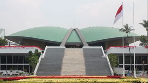 Anggota DPR Kritik Penulisan Ulang Sejarah Oleh Kemenbud: Terminologi 'Sejarah Resmi' Kurang Tepat