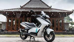 ホンダが同時に2台の電動バイクを発売する、これがヤマハの反応です