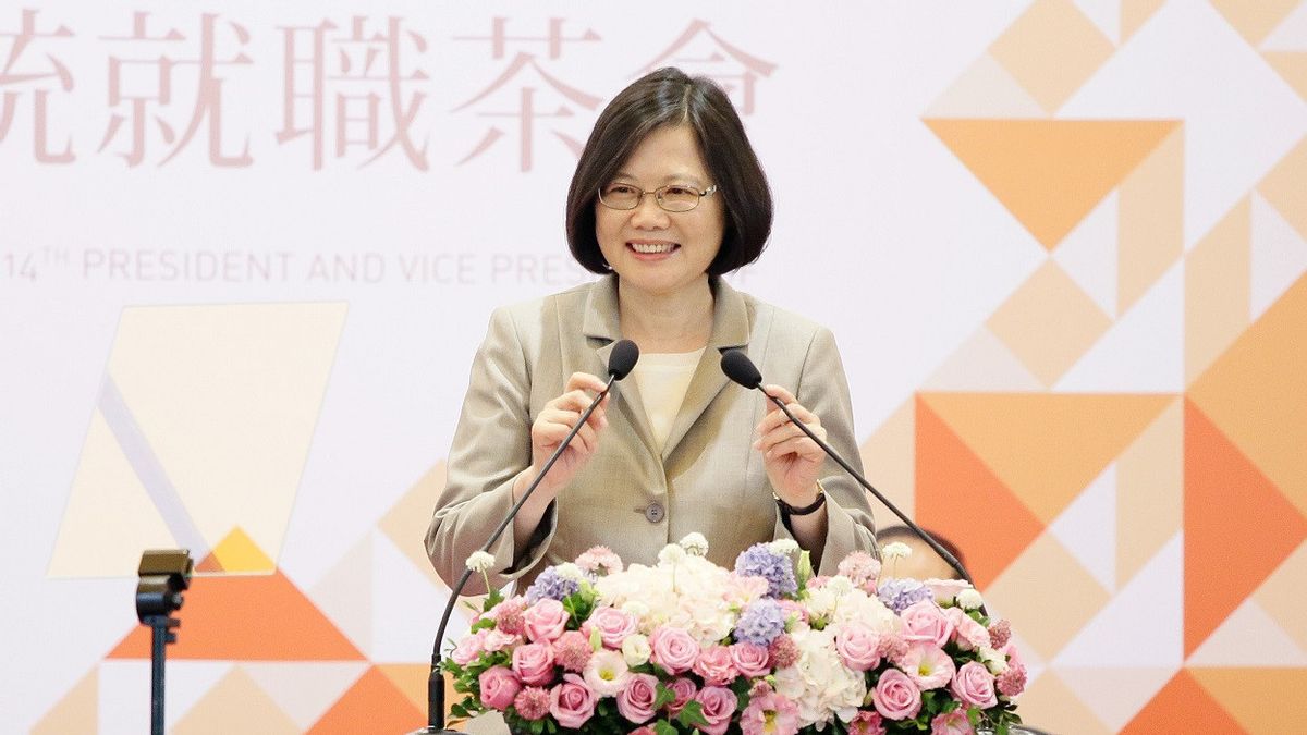 الرئيس التايواني تساي إنغ وين: الديمقراطية التي نتمتع بها اليوم لا يمكن الحصول عليها