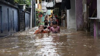 Anies Sebut Banjir Akibat Daya Tampung Drainase Terbatas, PDIP: Kalau Sudah Tahu Ya Diperbaiki