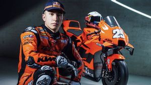 Tiba di Mandalika, Rookie MotoGP Jalani Karantina Sambil Pamer Nikmati Kelapa Muda