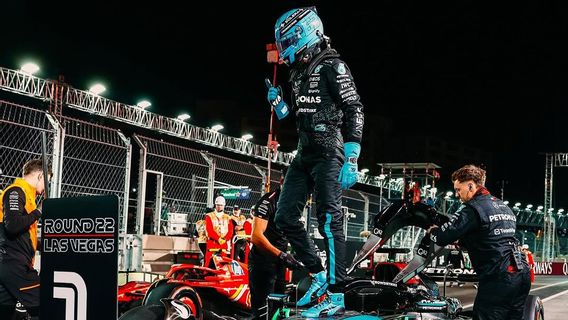 George Russell Wins Pole At F1 GP Las Vegas, Verstappen And Hamilton Outside Top Five