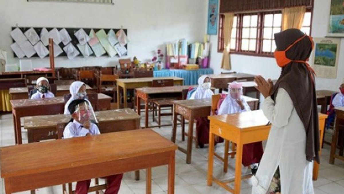 Demain, 1 509 écoles à Jakarta Degree Face-to-Face Learning Scheme