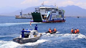 Ketapang-Gilimanuk Crossing Smoothly On D-2 Tofu New 2025