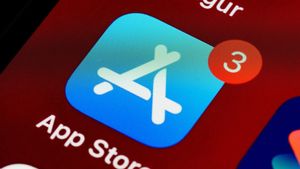 IPhone Users In The European Union Can Remove App Stores Via IOS 18.2