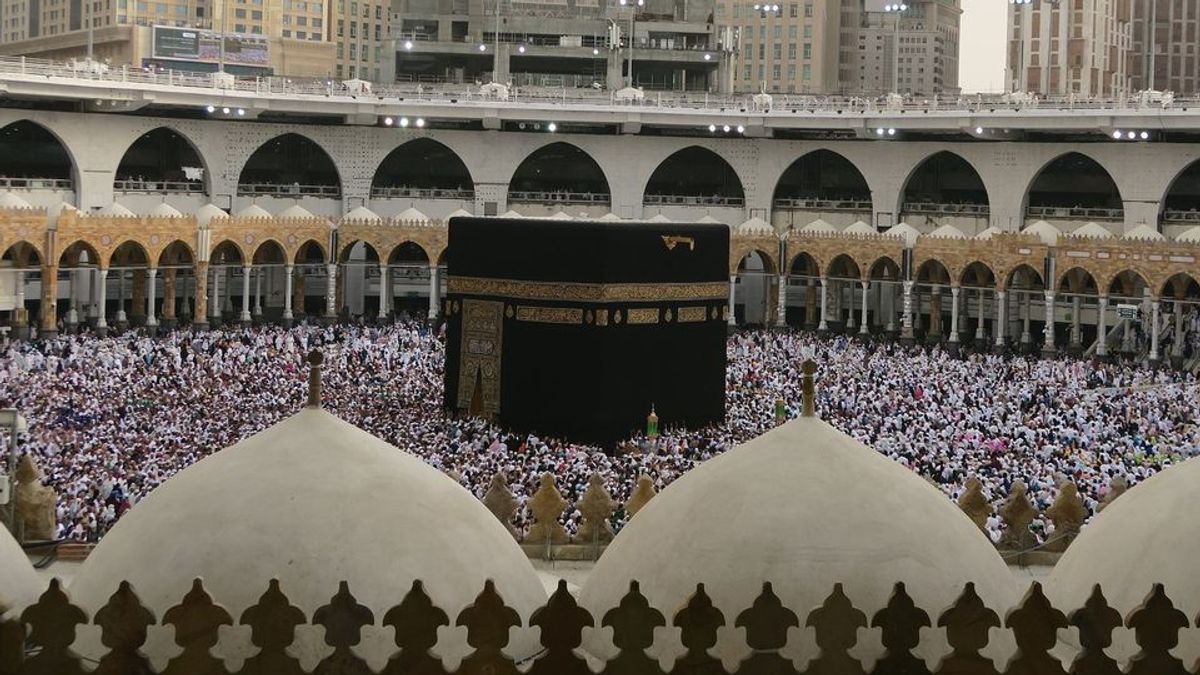 Government Bans People From Going Abroad, AMPUH: If Umrah Is Not Traveling But Worship