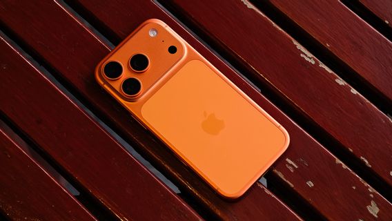 今、すべてのAppleデバイスはコズミックオレンジ色で表示できます!
