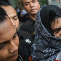 KPK Bakal Cari Penerimaan Lain Bupati Pekalongan Fadia Arafiq Usai Sita Wuling Airev hingga Toyota Camry