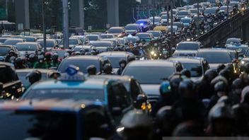 PDIP Sarankan Heru Budi Terapkan Pembatasan Usia Kendaraan di Jakarta yang Diwacanakan Sejak Era Anies