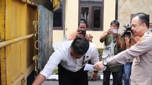 Polisi Ungkap Kasus Penyelewengan Solar Subsidi di Palembang