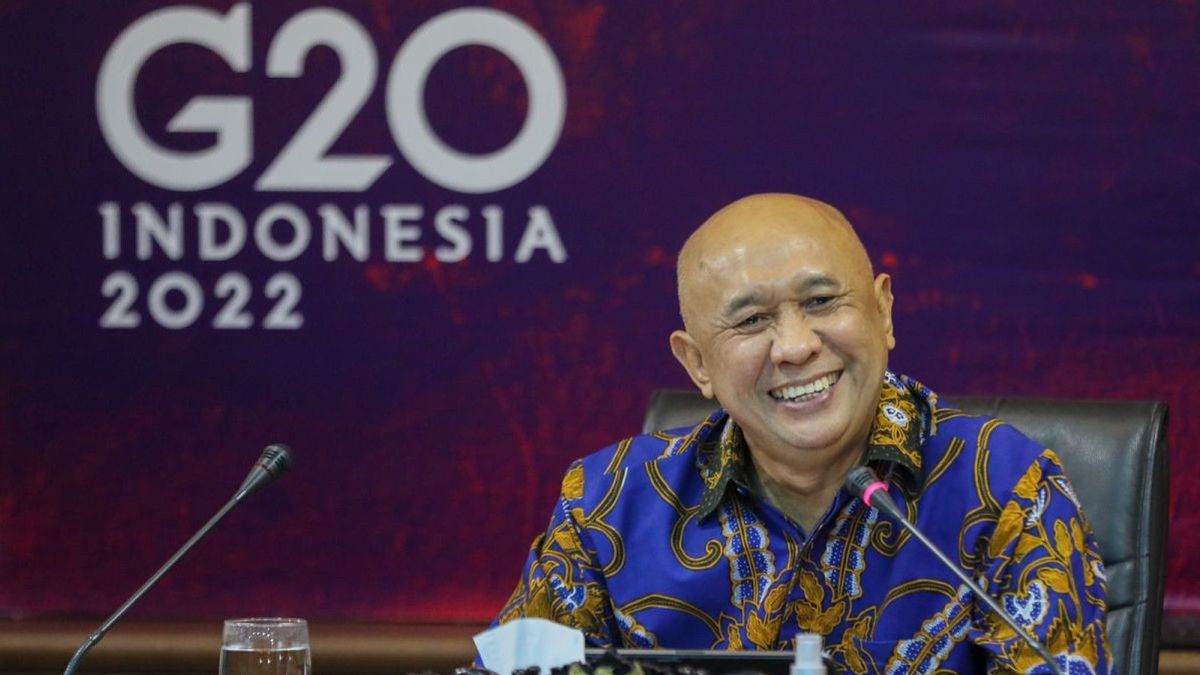 テテン大臣がKSPの説明責任の改善に関するインドネシア会計士の勧告を受けた